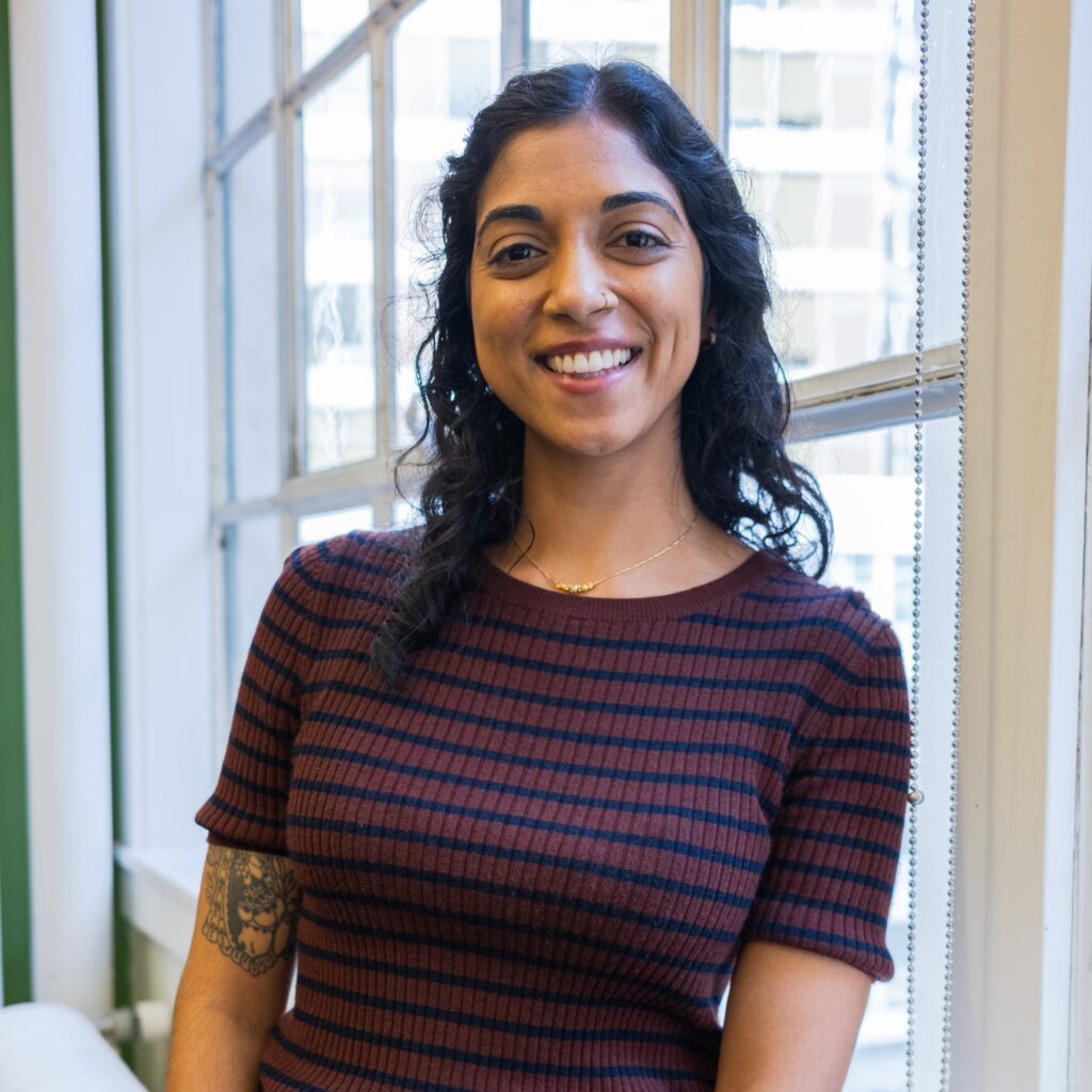 Akanksha Pic Aspect Ratio 1 1